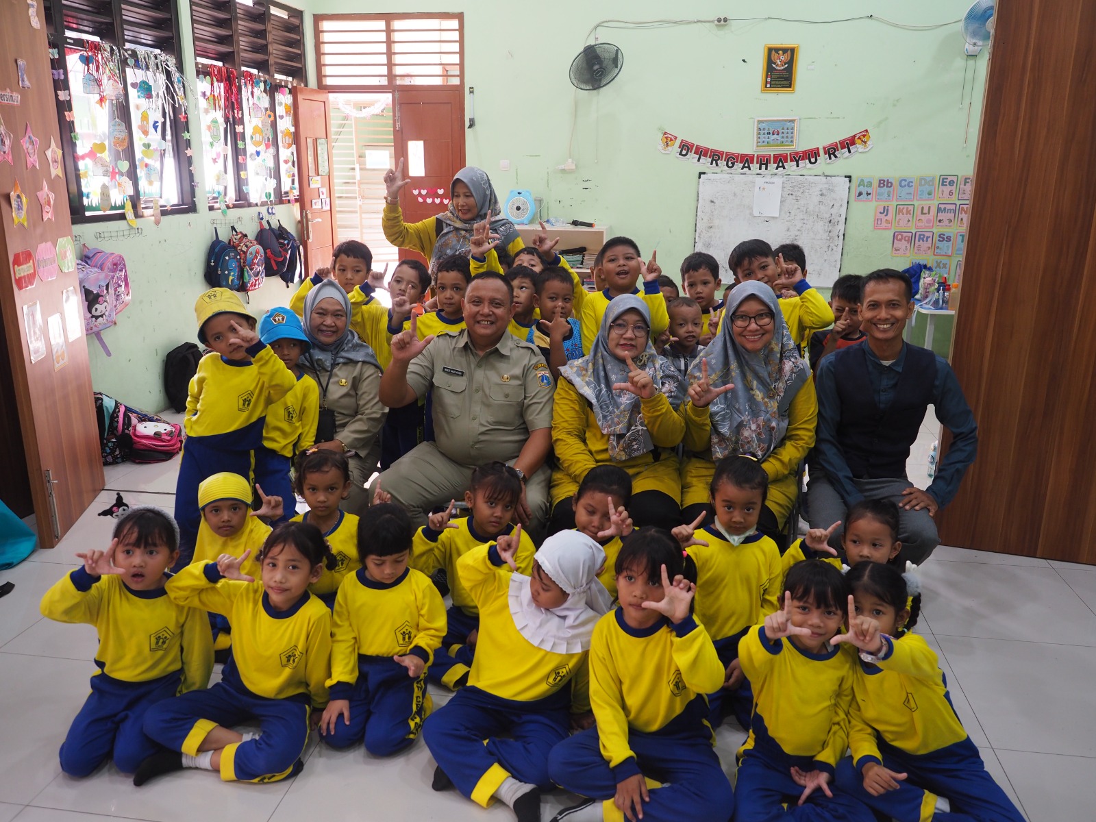 Roadshow Workshop Membaca Dan Literasi Perpustakaan Di TKN Cempaka Putih 01